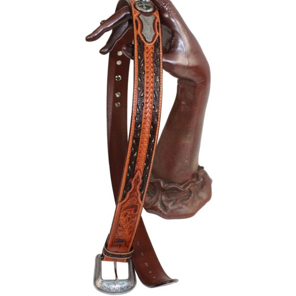 3D Hand Tooled Brown Leather & Silver Tone Western Person of Faith Belt,… - Picture 5 of 8
